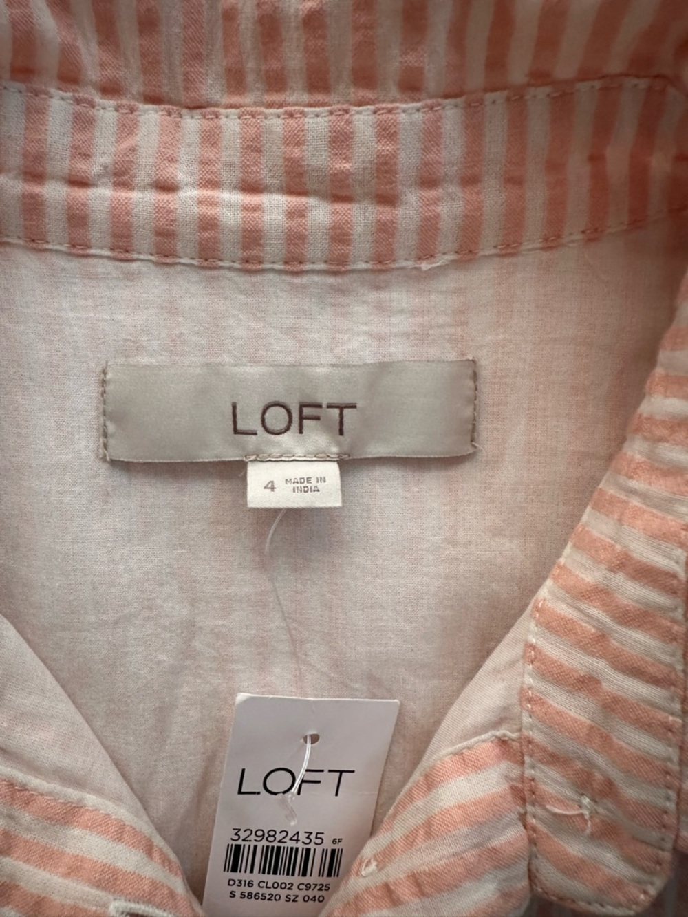 LOFT Sleeveless Seersucker Peach Stripe Dress Button Up size 4 - Picture 11 of 11